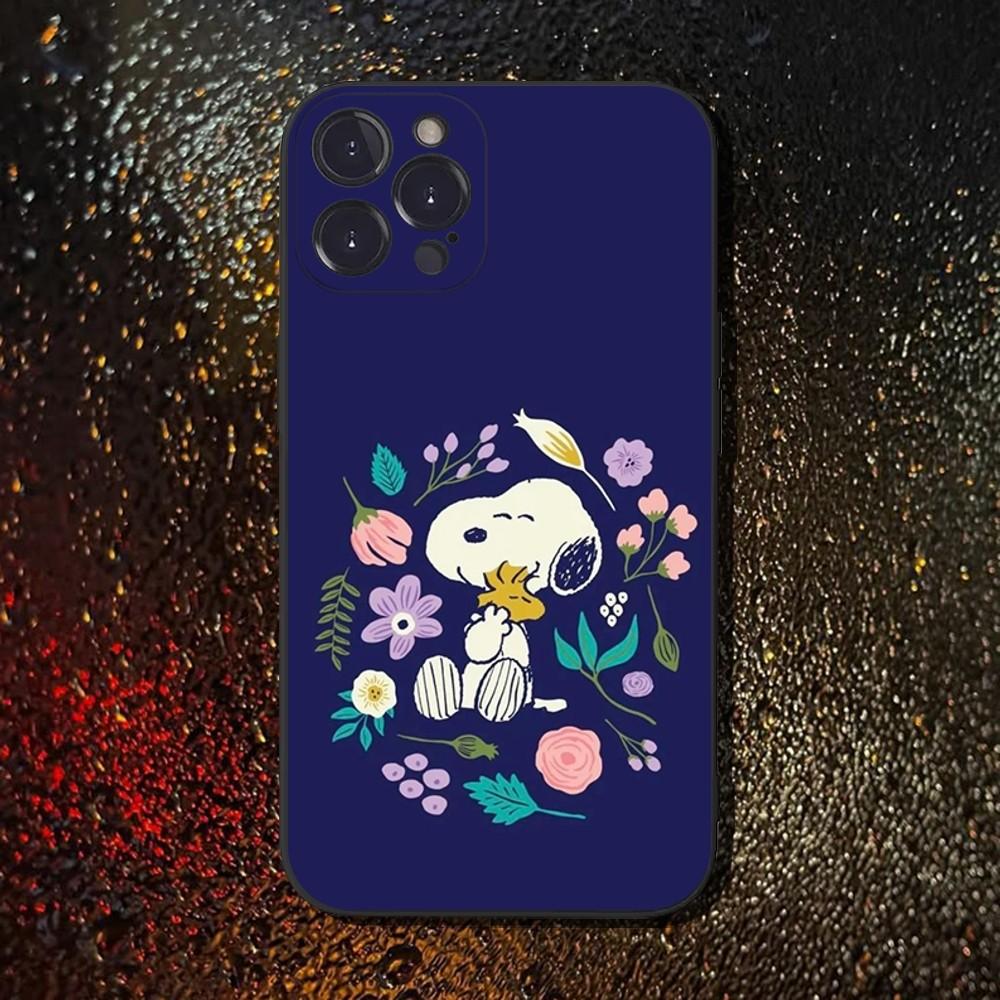 Cartoon S-Snoopys Phone Case For iPhone 16,15,14,13,12,11 Plus,Pro Max,XS,X,XR,SE,Mini,8,7,Soft Silicone Black Cover