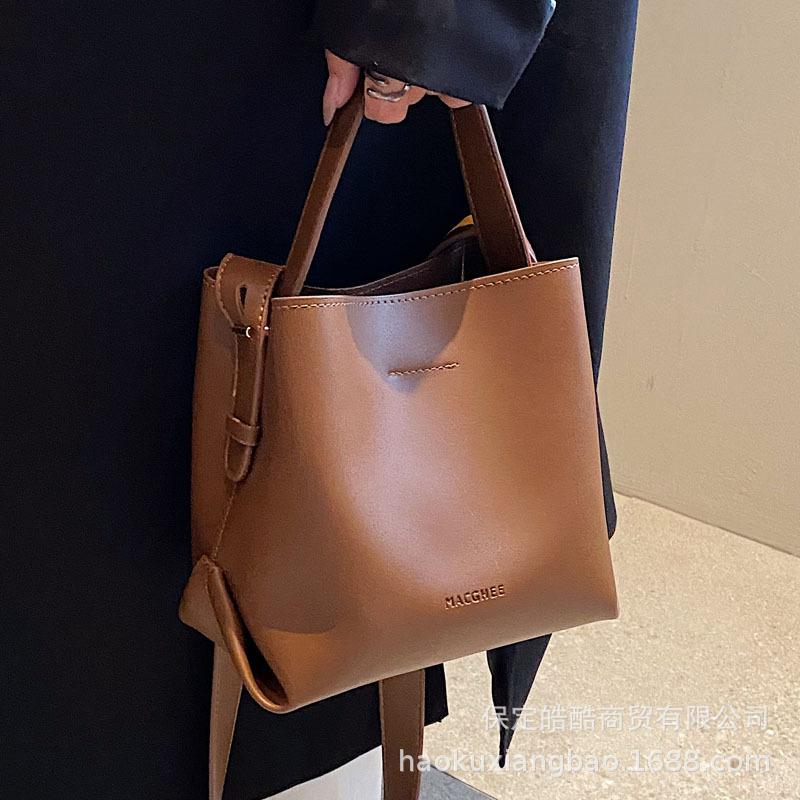 Retro Handbag Women's Bag 2025 New Trendy Korean Bucket Bag Niche Versatile Large-capacity Shoulder Messenger Bag