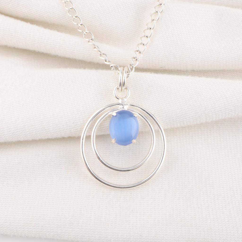 Dunkelblauer Katzenaugen-Edelsteinanhänger, 925 massiver Sterlingsilberschmuck, handgefertigter Designer-Anhänger, Geschenk für Schwester