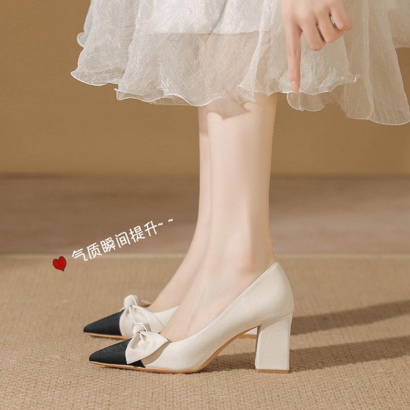 Gentle shoes pointed head shallow mouth thick heel single shoes women bow temperament versatile high heels women