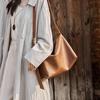 Large Bag 2025 New Fashion Single Shoulder Bag Light Luxury Large Capacity Versatile Crossbody Bag Underarm Bag Genuine Leather Women's Bag