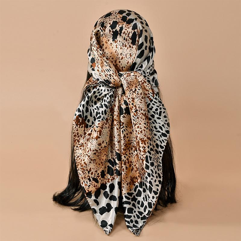 90*90cm Leopard Printed Square Scarf Women Luxury Designers Scarf Fashion Dot Headband Matte Satin Silk Hair Band Handkerchief