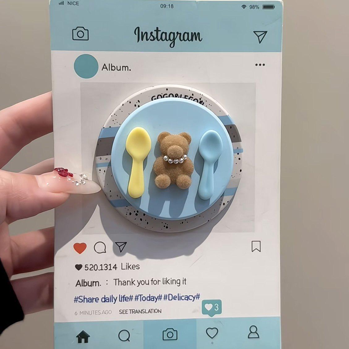 3D Bear Magnetic Spoon Holder for MagSafe Phones - Strong, Cute, & Convenient for Desktop Use