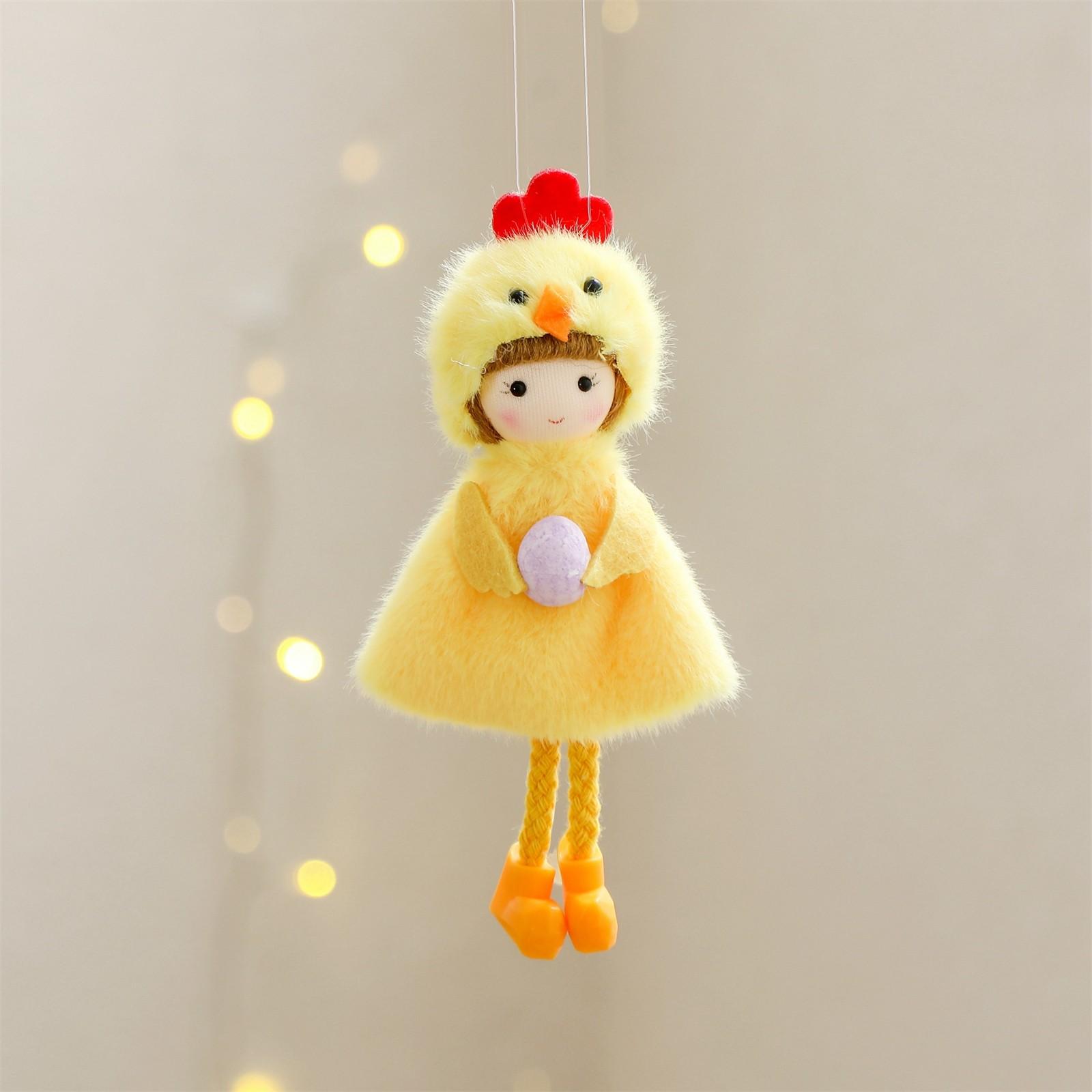 

Easter Plush Hanging Ornaments Easter Doll Wearing Yellow Chick Cloak 5.9inch Chicken Pendants Holding Easter Egg Carrot For Tree Spr