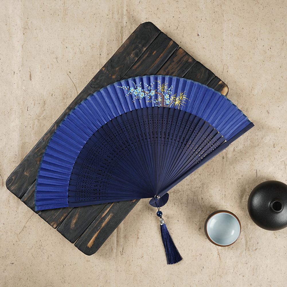Women Folding Fan Chinese Style Dancing Fan Tassels Bamboo Carving Handle Handheld Performance Fan Photo Prop abanico de mano