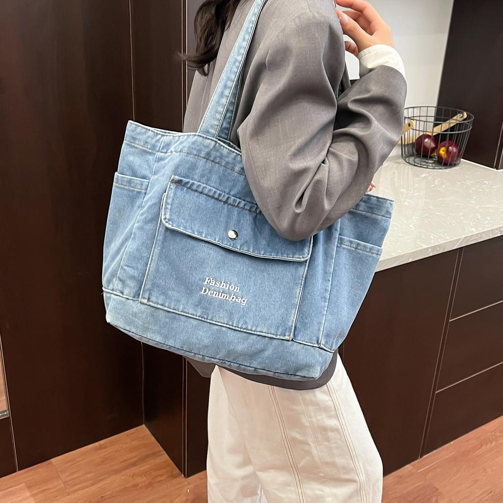 Fauler Wind Denim Umhängetasche Große Kapazität Pendler Umhängetasche Damen 2025 Sommer Nischen Design Reise Tragbar