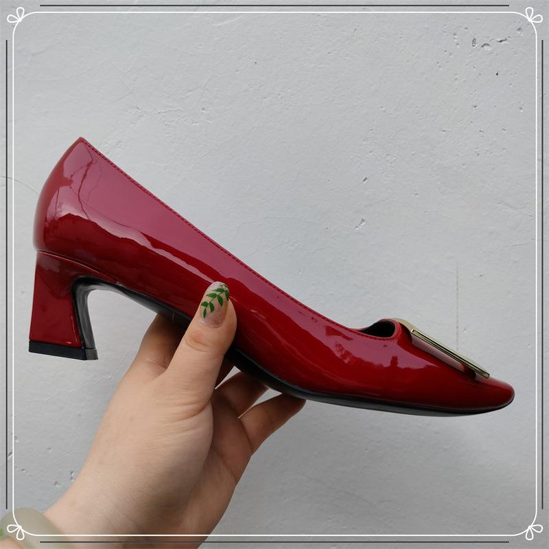 Lady Ww Classic Rv Square Buckle Small Square Head Shallow Mouth High Heels Women's Autumn and Winter New Thick Heel Flat Bottom Commuter Shoes