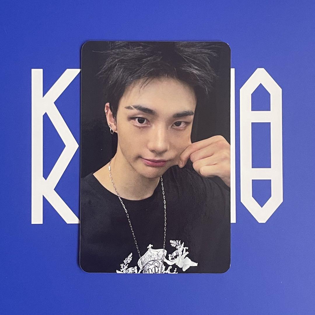 

[USED] Stray Kids KARMA applemusic bonus Hyunjin