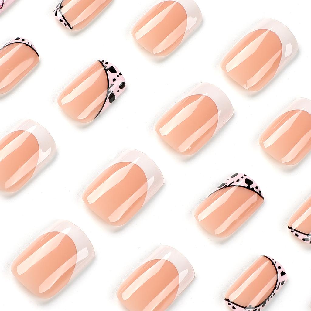 Wear nail piece white powder contrasting color French black love little pink glitter love cute wear nail