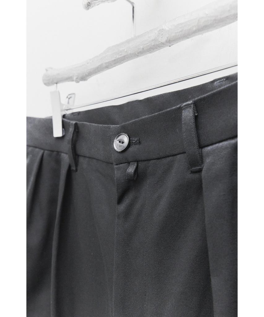 YOUTH 2-Pleated Chino Pants - Black