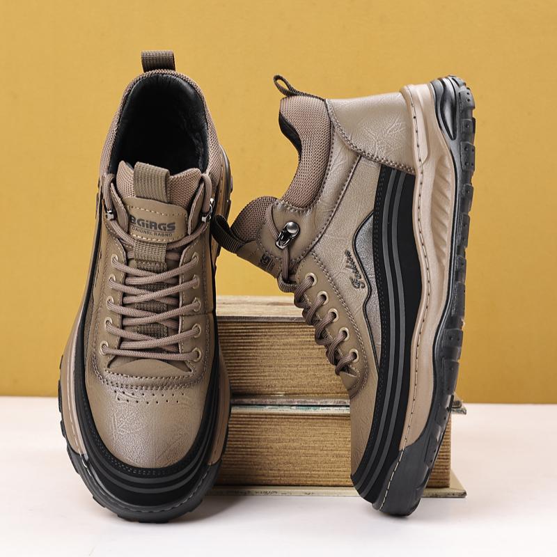 Fashion 2024New Fashion Men Casual Flat Designer Walking Shoe Outdoor Antiskid Platform Sneakes Genuine Leather Lace Up Vulcanized Shoes