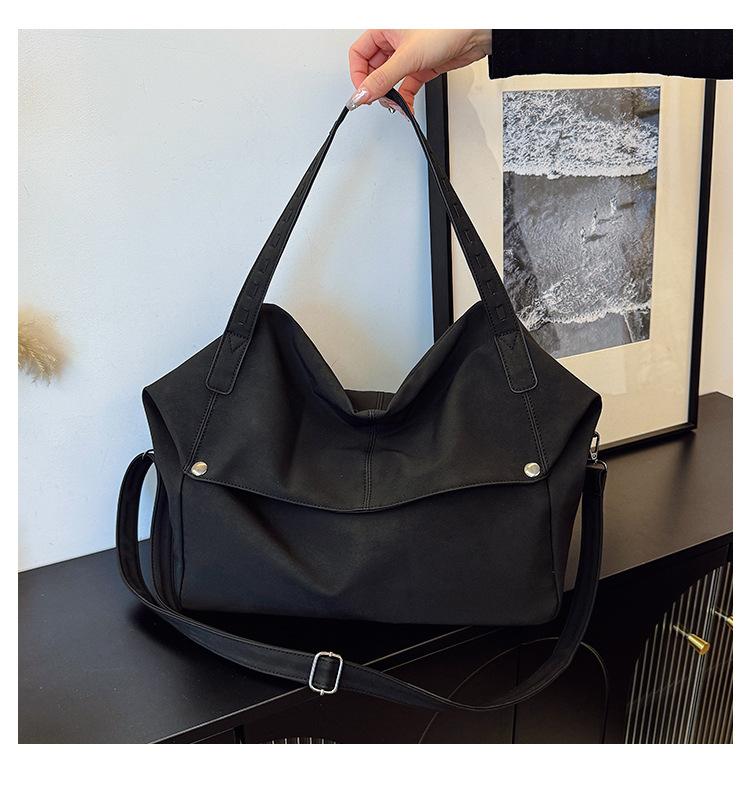 

Fashionable soft surface large capacity bag women s bag commuter shoulder bag textured crossbody tote bag