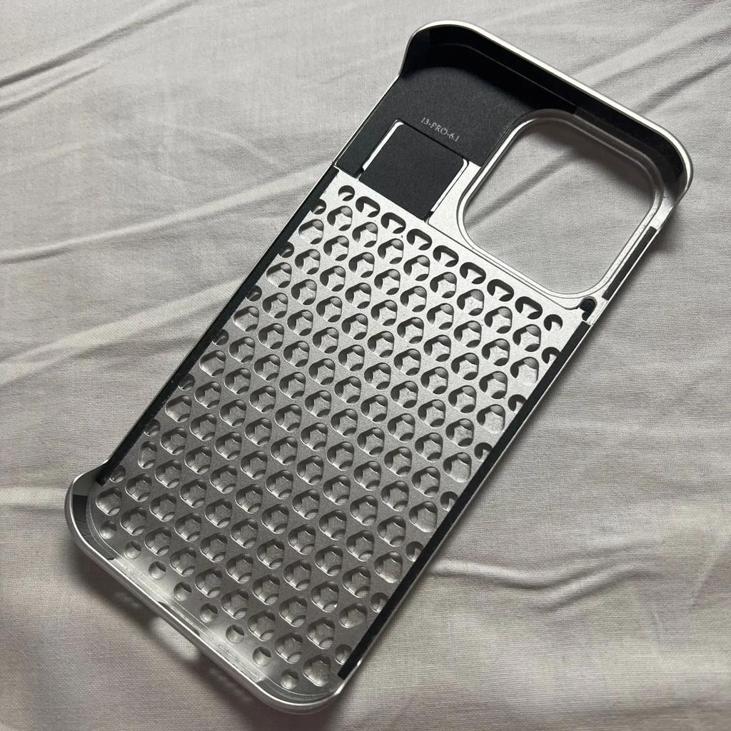 Exquisite Aromatherapy 16 Pro Max Case for IPhone 15 14 Plus 13 12 Pro Max Aluminum Metal Frameless Anti-scratch Luxury Cover