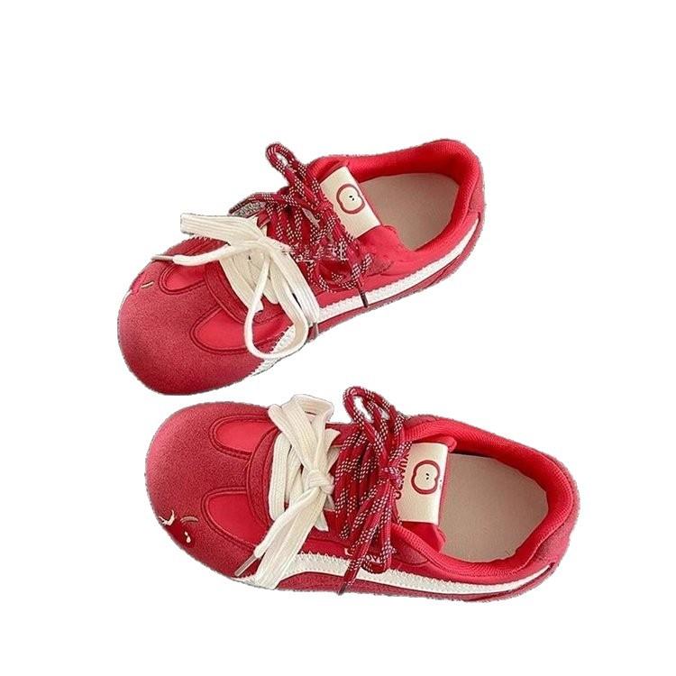 Cute Ins Wind Moral Training Shoes Women's 2025 New Spring and Summer Breathable Thin Baseplate Shoes Retro Casual Little White Shoes Women