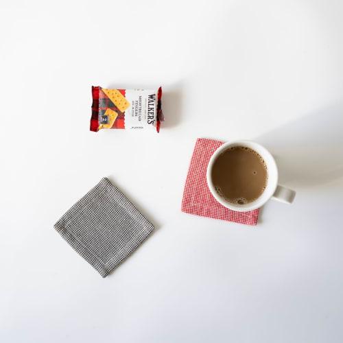 VETLER 100% Indian Cotton Coasters, Set of 3, 10x10cm, Fabric, Stylish and Cute, for Kitchen, Interior, and Cafe Use (Houndstooth Black)