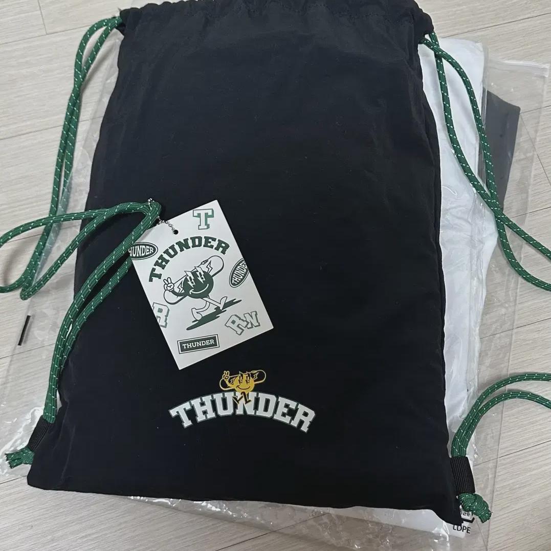 

Ateez Thunder String Bag