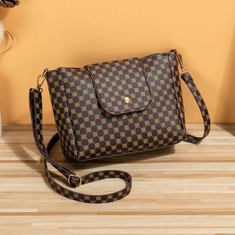 

Women s bag, new summer trend printed bucket bag, fashionable and simple messenger bag, one shoulder bag.