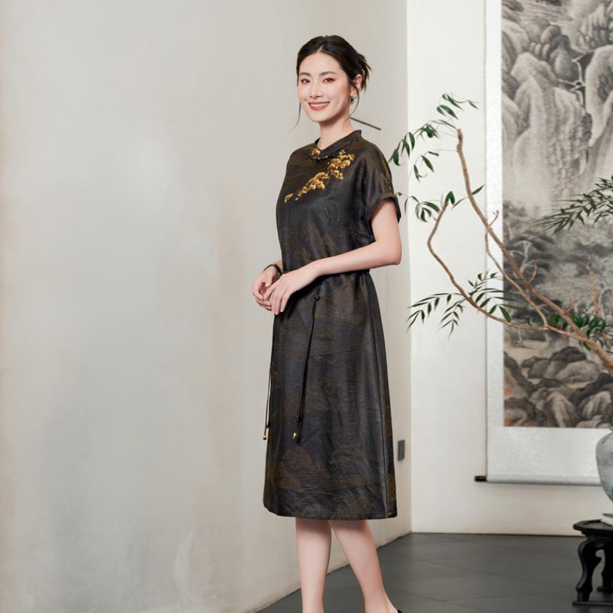 Xiangyun Yarn Embroidered Silk Dress Medium and Long Women's Summer New Mulberry Silk Skirt