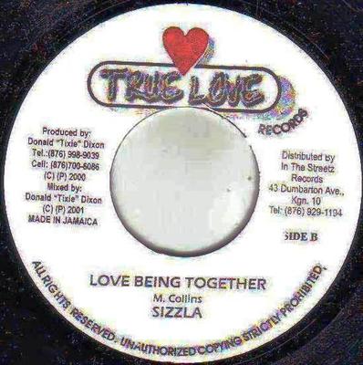 7inch Record DANIEL "AXEMAN" THOMPSON / SIZZLA - Untitled / Love Being Together  NONE True Love Recor 2001 Jamaica Reggae, Ska & Dub Used