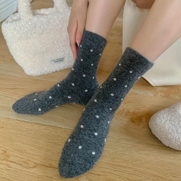 Female Autumn and Winter Thickened Warm Polka Dot Lovely Lace Wool Drum Pile Socks