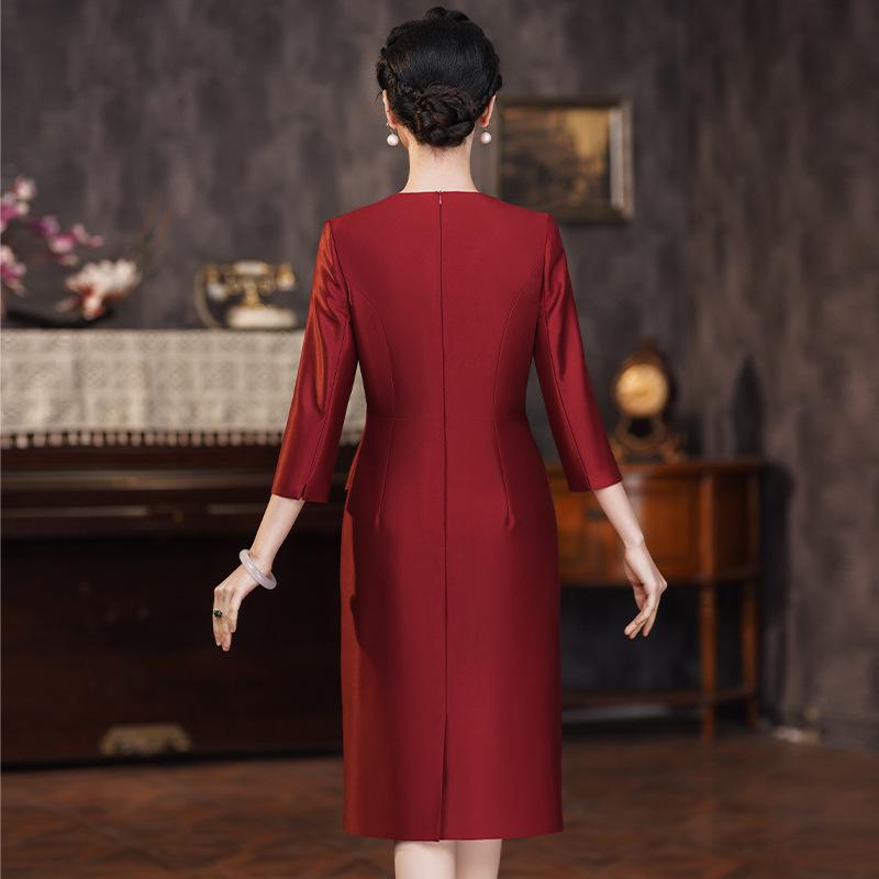 2024 Spring Red Elegant Two-Piece-Style Slimming Dress for Middle-Aged Women