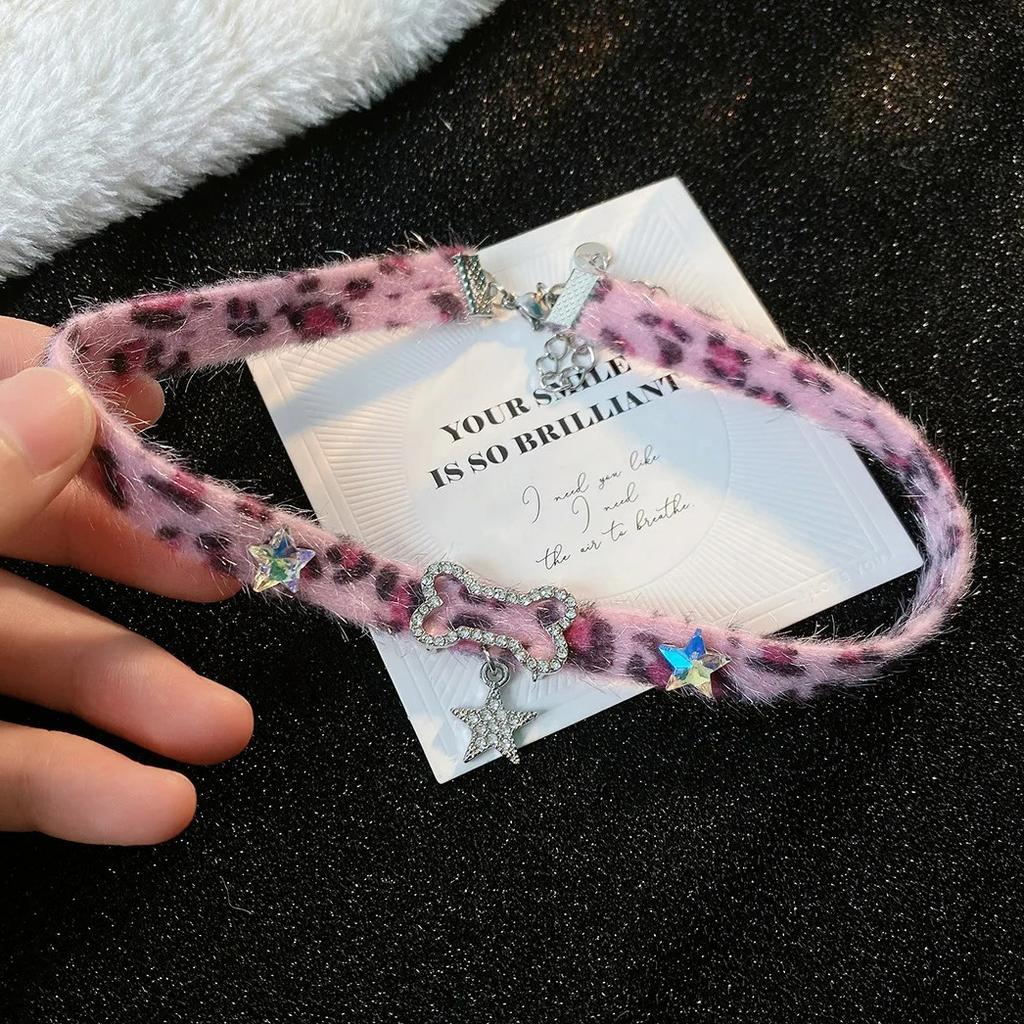 Pink Leopard Print Dog Bone Punk Trendy Adjustable Chokers Necklace for Women Girls Plush Fashion Goth Y2K Pendant Jewelry Gift