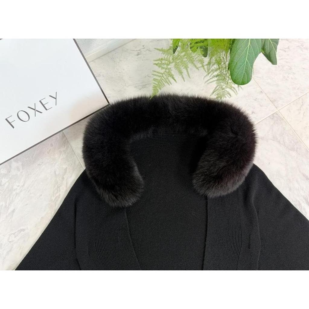 Used Beautiful condition FOXEY Cashmere Cape Stole with Fox Fur and Logo Plate