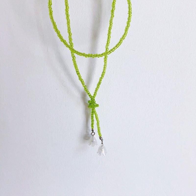 Adjustable Collarbone Chain Niche Green Glass Beaded Neckchain Stylish Necklace Jewelry Neckchain Charm for Women