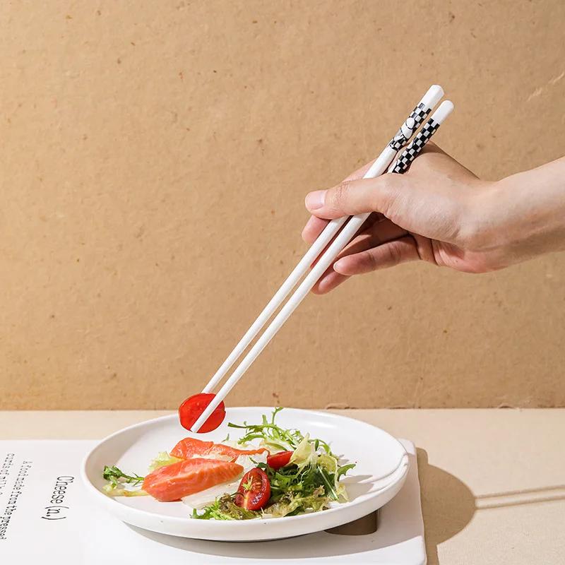 5 Paar Keramik-Essstäbchen Einfache Haushaltsküche Leicht zu reinigen Rutschfeste Essstäbchen Geschenkbox Sushi Hotpot Geschirr