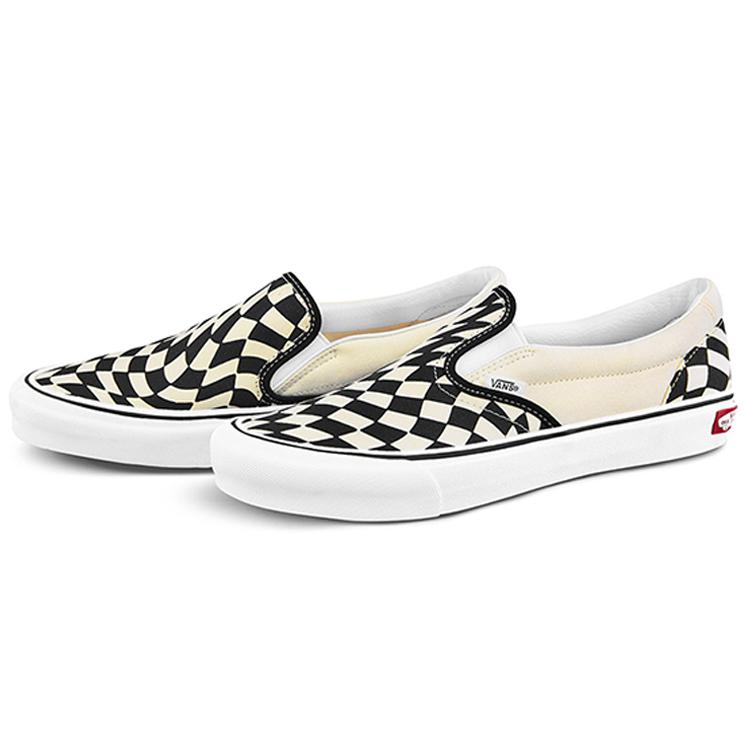 Slip-On Classic Vans Twist 'Warp Checker' VN0A4UUD1MK