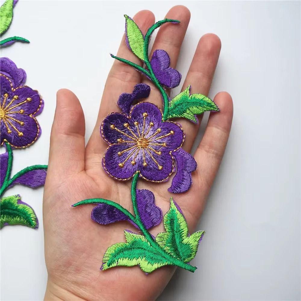 Flowers Leaves Sew Iron On Patches Hot Melt Adhesive Ironing DIY Embroidery Flowers Patch Clothes Patchwork Sticker for Clothes