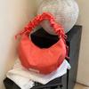 Niche underarm bag new versatile solid color shoulder messenger bag pleated dumpling tote bag women