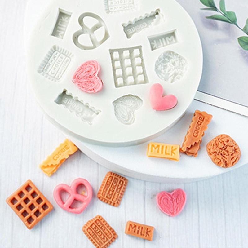 12 Cavities Silicone Cookie Molds for Making Cookie Candy Dessert Chocolate Molds Cake Molds Fondant Molds Baking Tool