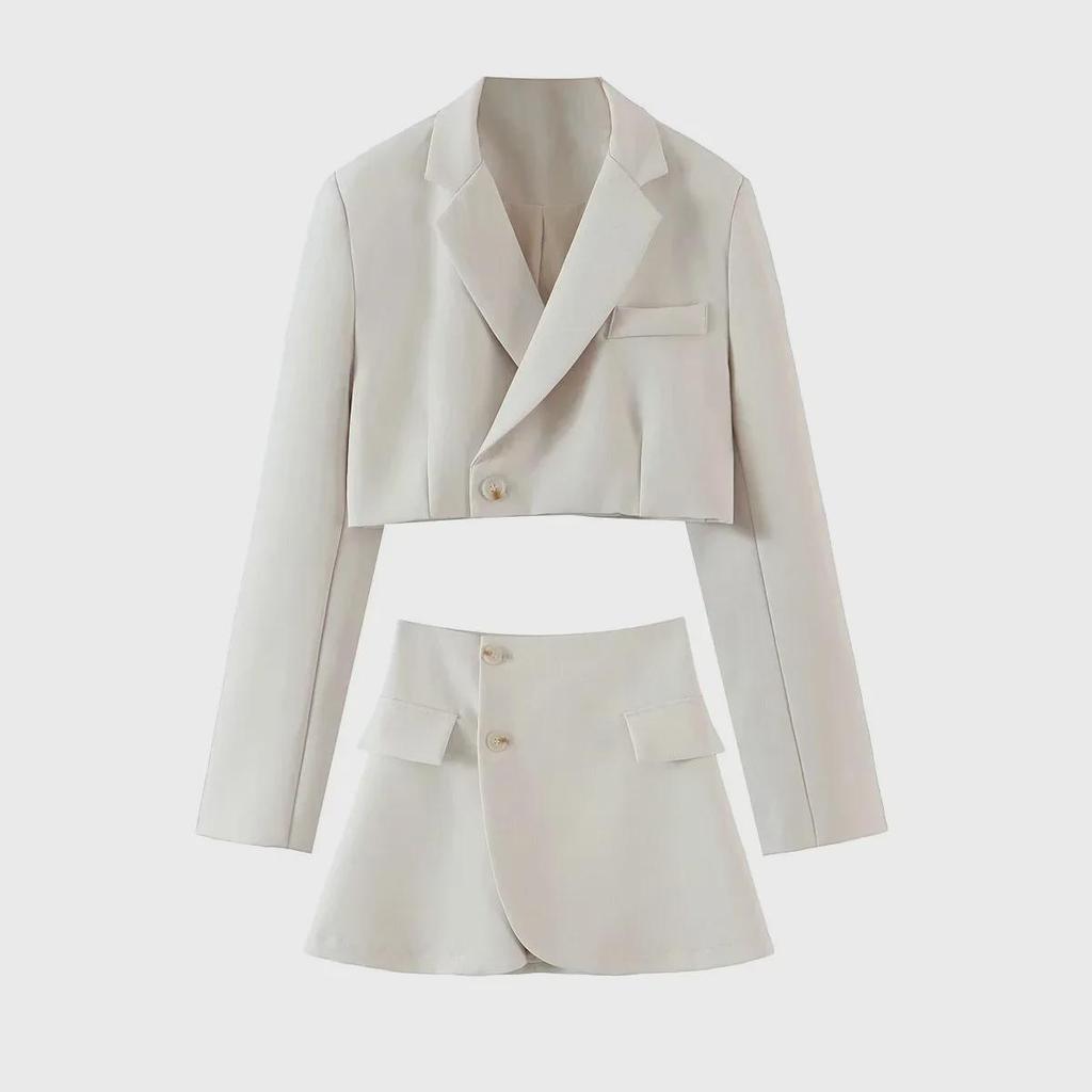 Trendy Spring & Autumn Women's Short-Sleeve Suit Jacket + High-Waist Pocket Skirt