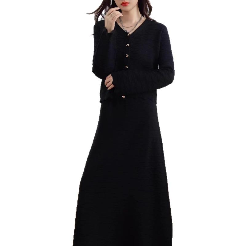 Temperament elegant style knitted sweater set women's winter new design pleated skirt sweater two-piece set women