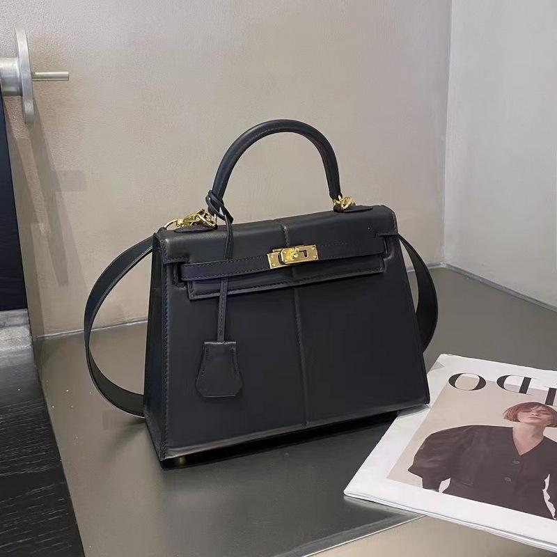 2025 Nowy Styl Torba Damska z Prawdziwej Skóry Warstwa Wierzchnia Skóra Swift Retro Pluszowa Torba Do Ręki na Jedno Ramię Torba Eksplozja