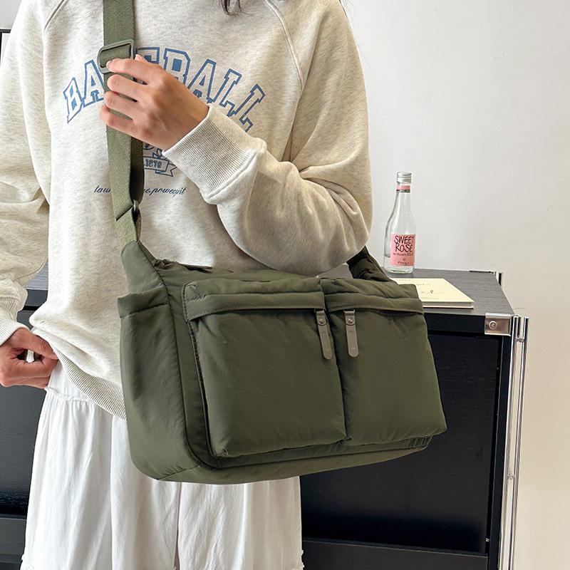 Day Single Casual Satchel Women's Shoulder Bag Messenger Bag Multi-pocket Anti-splashing Backpack Men's Commuter Computer Bag Dumpling Bag