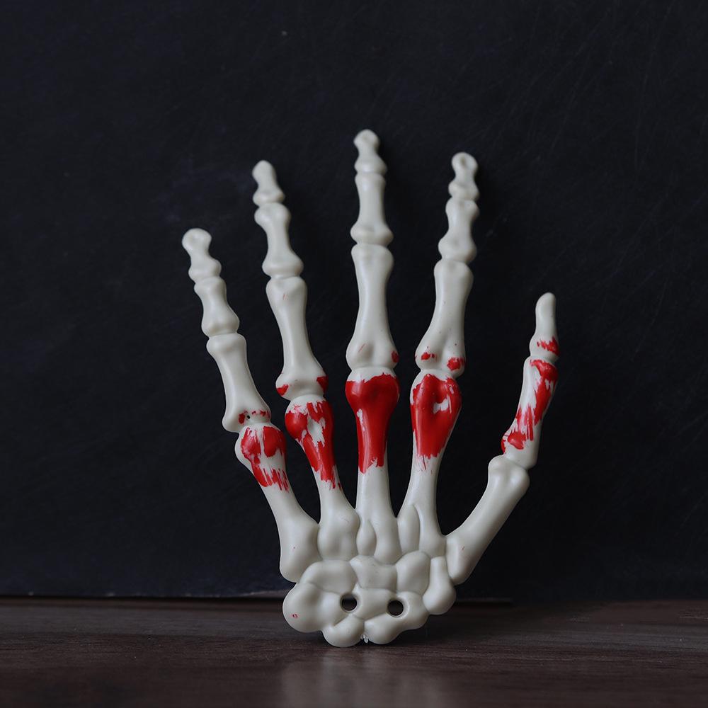 Skull Claw Halloween Hanging Ornaments - Horror Props for Haunted House, Escape Room & Bar Decor