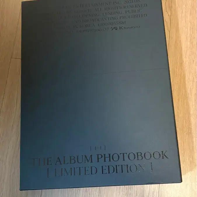 BLACKPINK 4+1 The Album Photobook Limited Edition