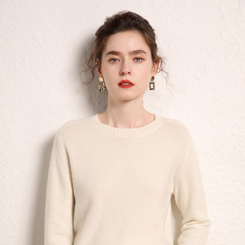 Women's Pure Wool Short Sweater - Warm Knit Round Neck for Autumn/Winter