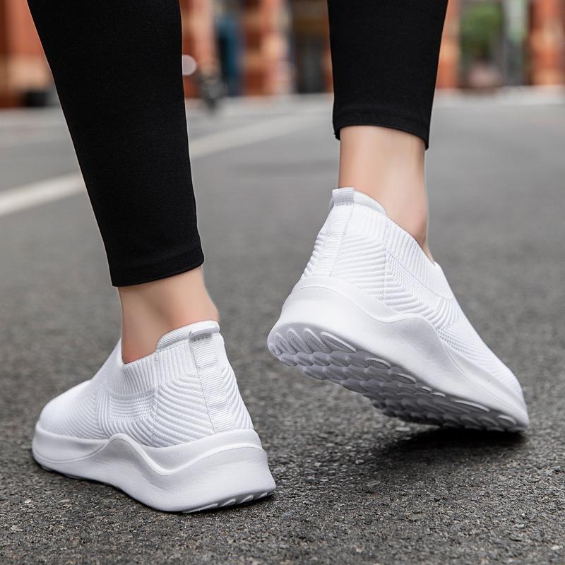 Damyuan 2025 New Women's Shoes Lightweight Breathable Casual Sneakers Solid Color Comfortable Walking Shoe Size 36-42