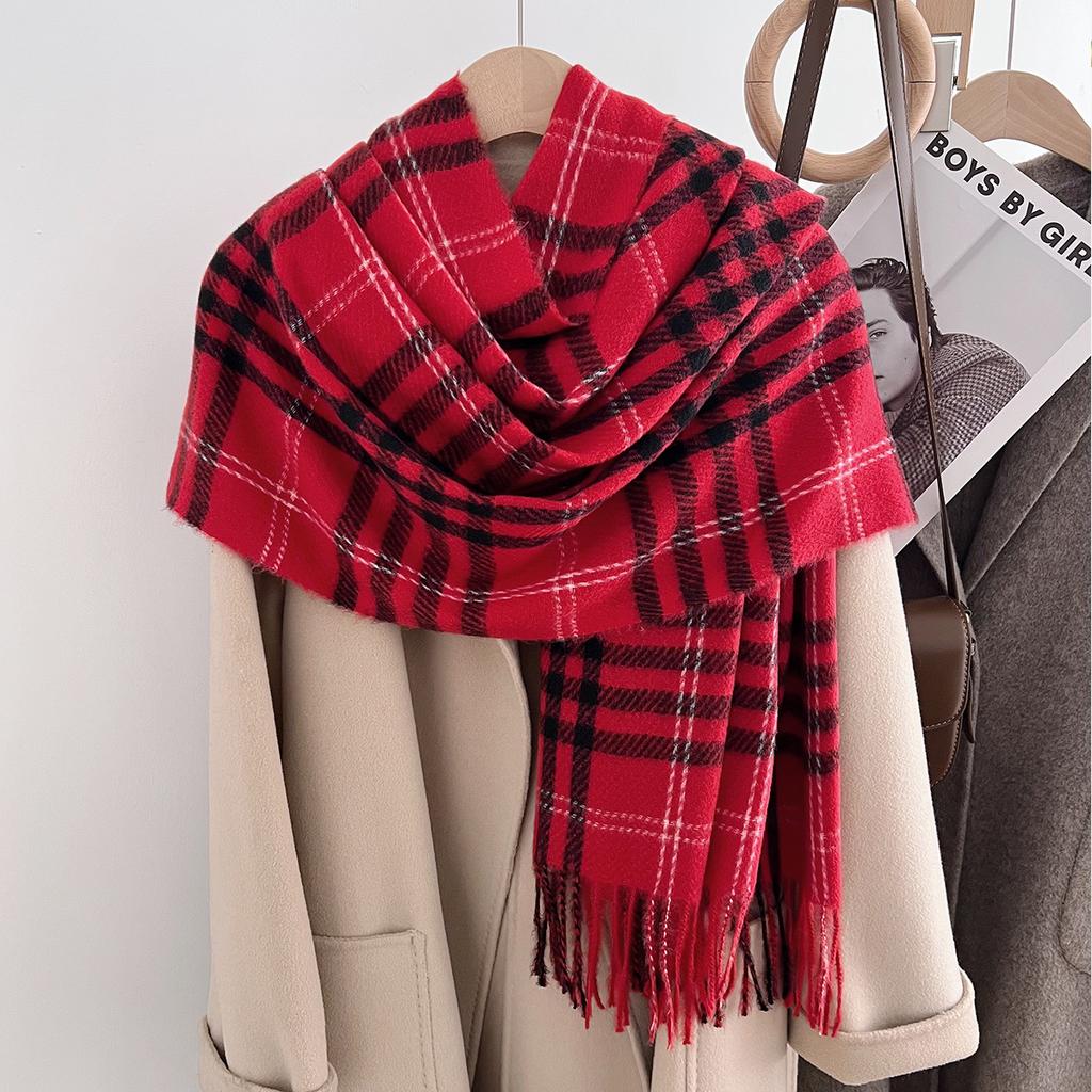 Clearance autumn and winter thickened scarf female Korean version sweet warm imitation cashmere scarf plaid shawl scarf