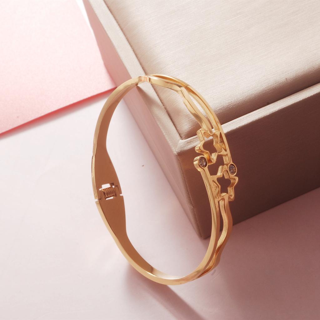 Women Titanium Steel Hollow Out Flower Bracelet Bangles