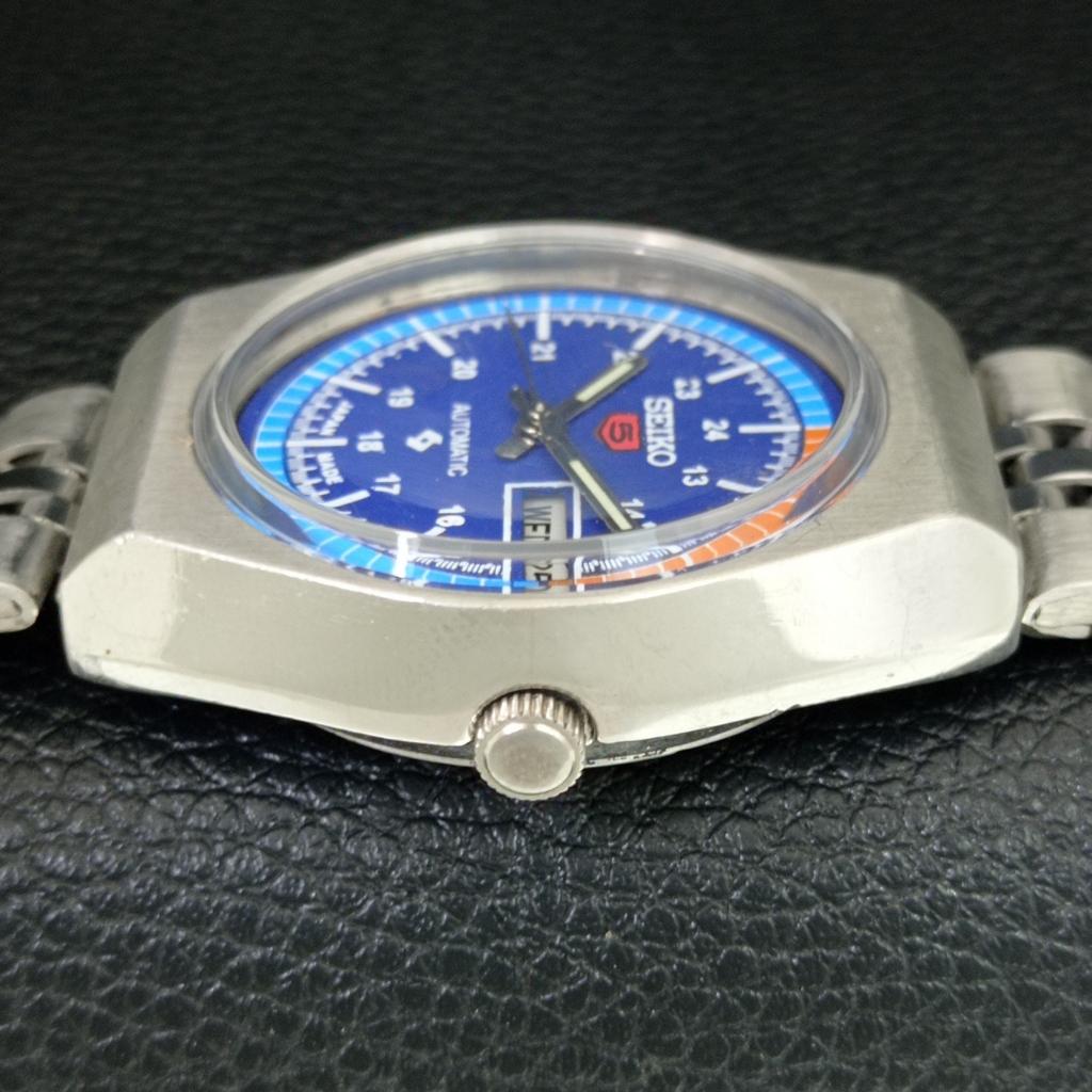 GENUINE VINTAGE SEIKO 5 AUTOMATIC JAPAN MENS BLUE COLOR DIAL WATCH A708391-1