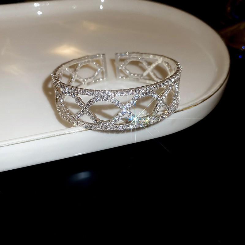 Pulsera coreana ajustable de flor de rombo de circón - Joyería elegante y versátil para mujer
