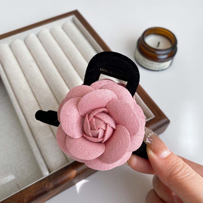 Korean Pink Velvet Camellia Hair Claw Hairpin for Women Vintage Elegant Flower Shape Shark Clip Headwear Hair Accessories