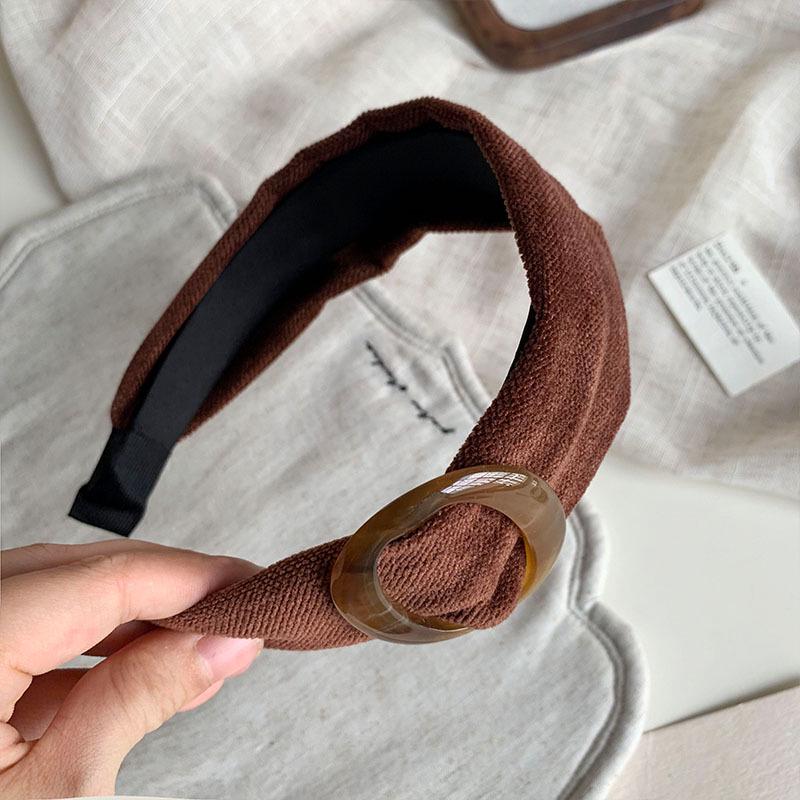 

Korean Style Wide Headband for Women - Elegant, Simple Design for Outings & Face Washing