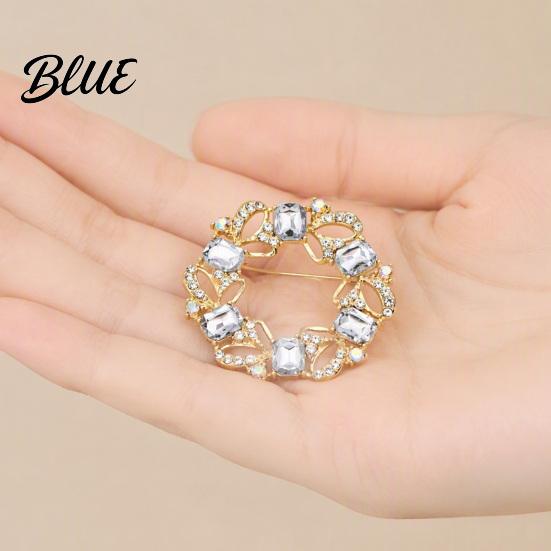 Formal Outfit Embellishment Women Rhinestone Hollow Wreath Brooch Dainty Decorative Badge Brooch Pin Sweater Cardigan Coat Dress Jewelry Accessories