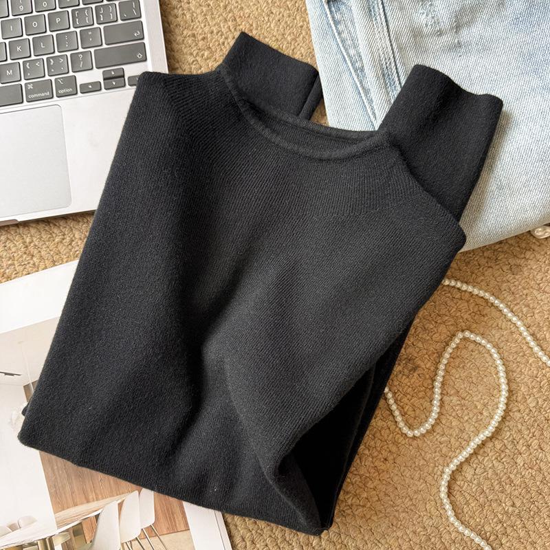 2026 Autumn Women's Slim Fit Round Neck Knit Pullover Sweater