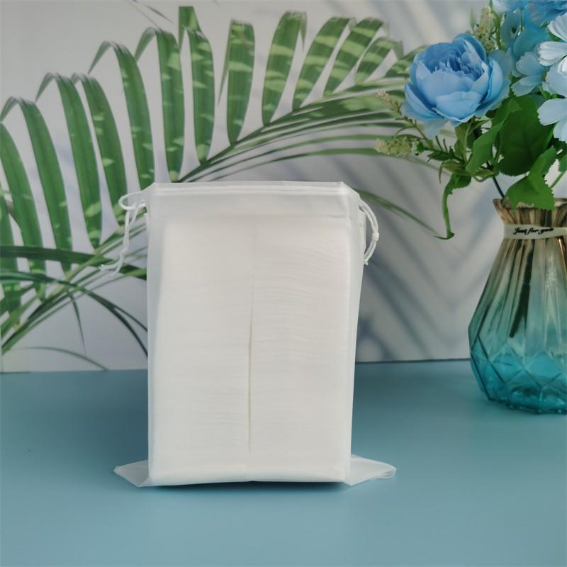Stretchable Water-Saving Cotton Pads: 3-in-1 Makeup Remover, Wet Compress, Face Mask 200 pieces/pack - H092